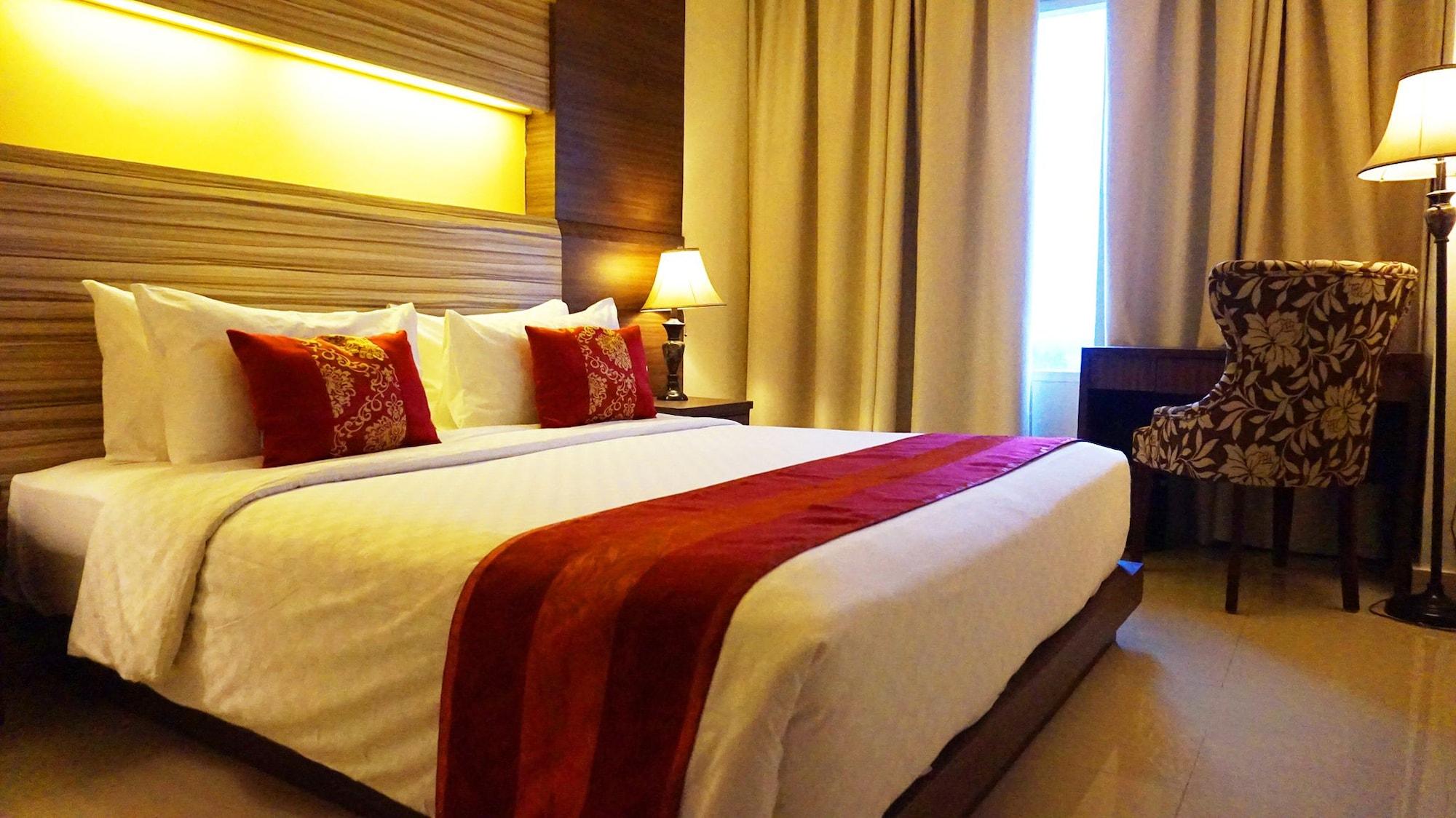 Sapphire Sky Hotel & Conference Serpong Eksteriør bilde