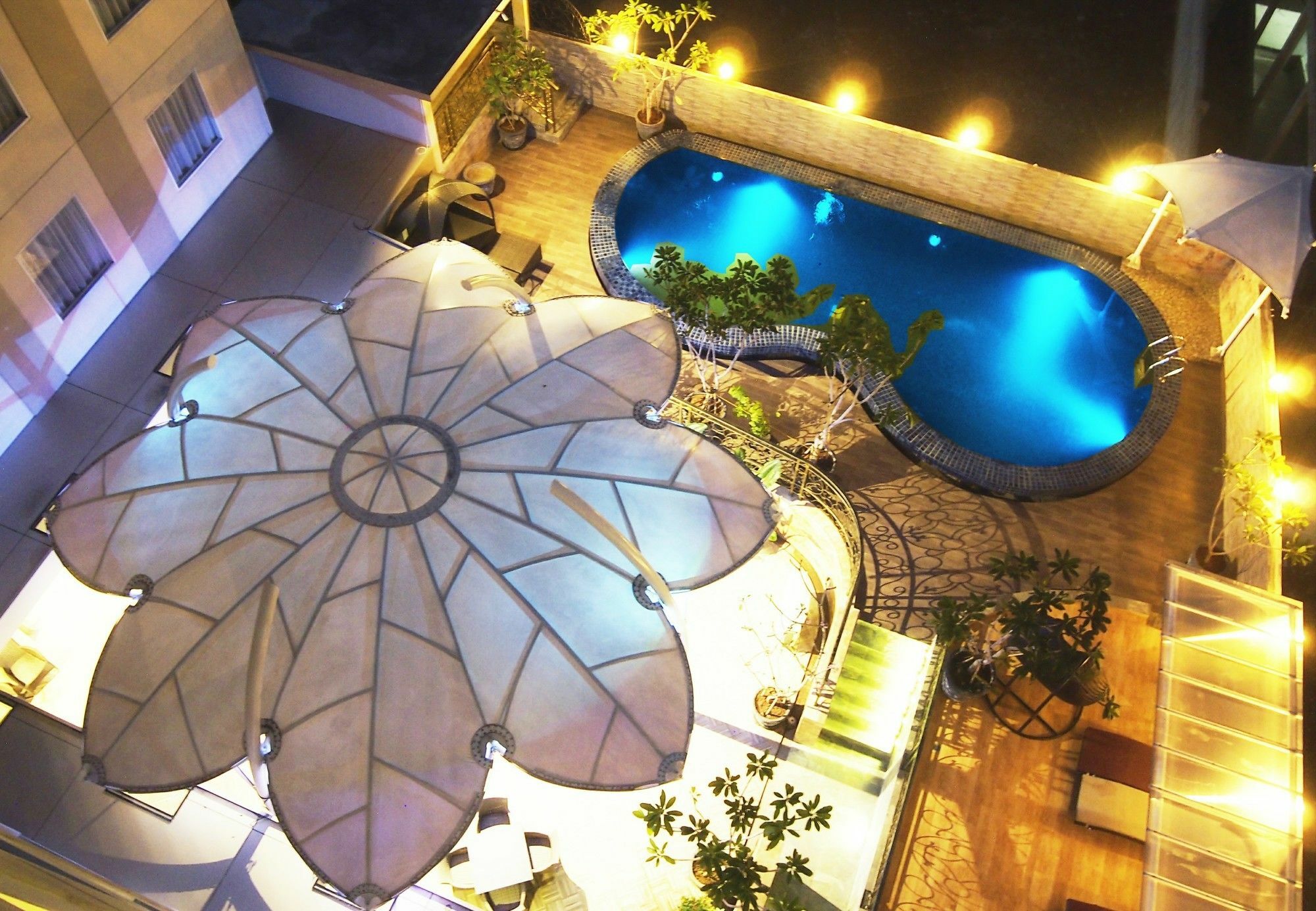 Sapphire Sky Hotel & Conference Serpong Eksteriør bilde